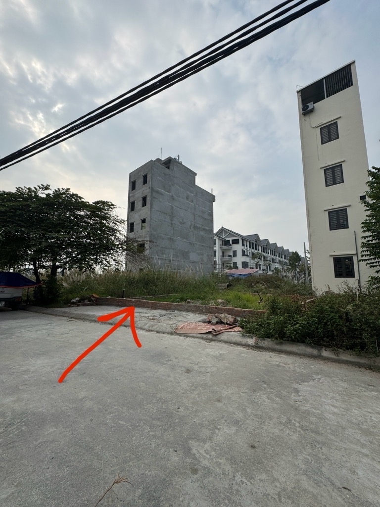 Bán đất Song Phương 39m2 Ô tô tải vào đất