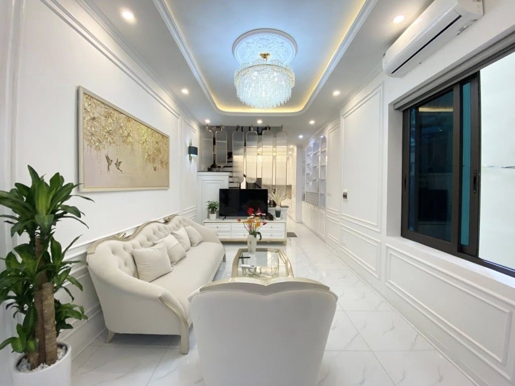 BÁN NHÀ TRƯƠNG ĐỊNH , DIỆN TÍCH RỘNG Ở SƯỚNG , Ô TÔ ĐỖ CỔNG , 5 TẦNG THANG MÁY , 70M2 , CHỈ LOANH QUANH 11 ĐỒNG