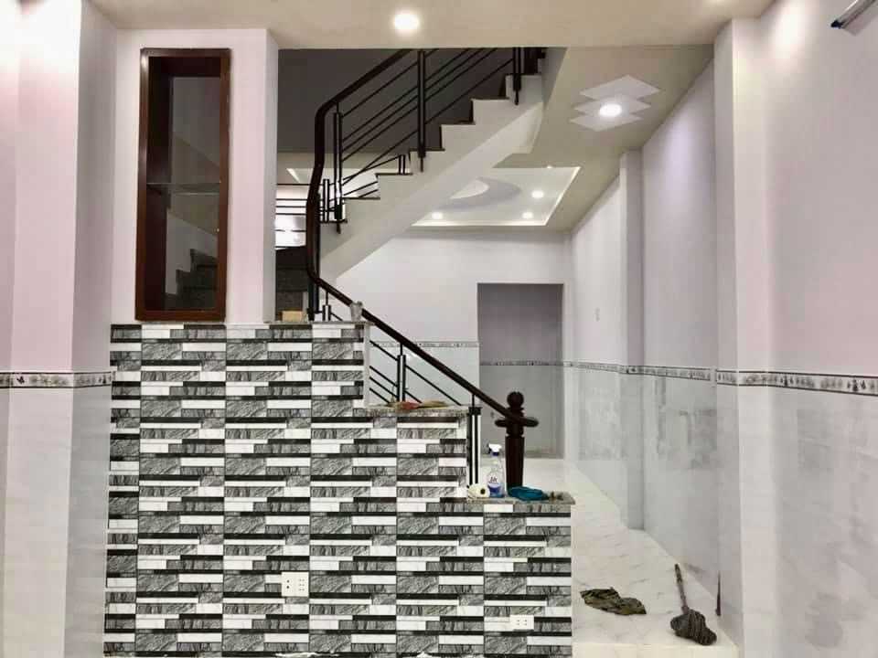 BÁN NHÀ 4 TẦNG LÊ VĂN SỸ Q3 XE HƠI TỚI NHÀ - CÁCH MT 50M- HẺM SẠCH SẼ AN NINH. CHỈ 4.5 TỶ