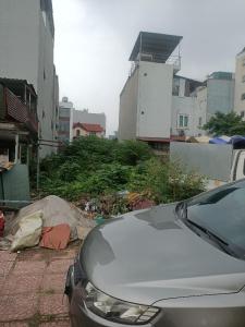 Đức Giang đất nền 200m2 hai mặt tiền trước sau