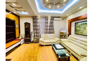 6 TẦNG THANG MÁY Ở VIP KẾT HỢP VĂN PHÒNG 15.5 TỶ