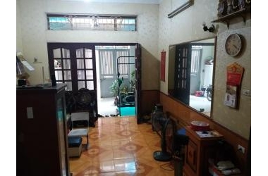 Ở NGAY 4.6 TỶ Ô TÔ ĐỖ 5 TẦNG 4.6 TỶ LÊ TRỌNG TẤN