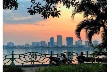 Ô TÔ ĐỖ CỔNG, ĐI DẠO HỒ TÂY 5 TẦNG Ở NGAY 48,6M2 NHẬT CHIÊU.