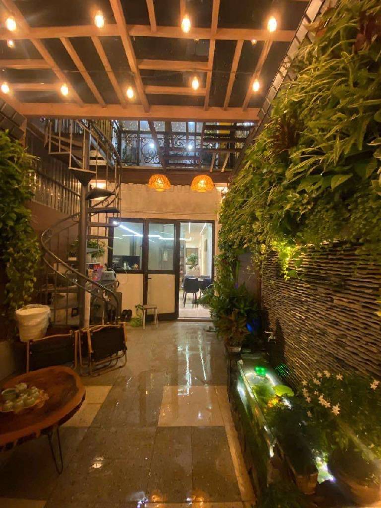 BÁN NHÀ PHÚ DIỄN - OTO ĐỖ CỬA - 30M RA MẶT PHỐ - THANG MÁY - DÒNG TIỀN KHỦNG