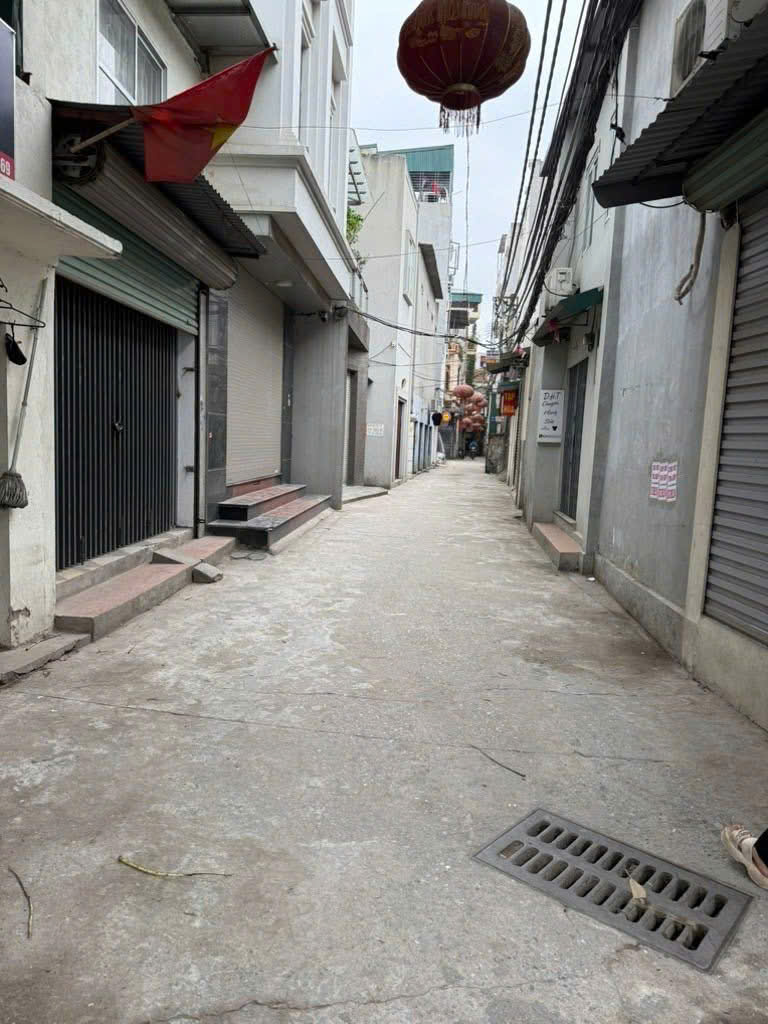 NHÀ ĐẸP - GIÁ NGON - VỊ TRÍ VÀNG