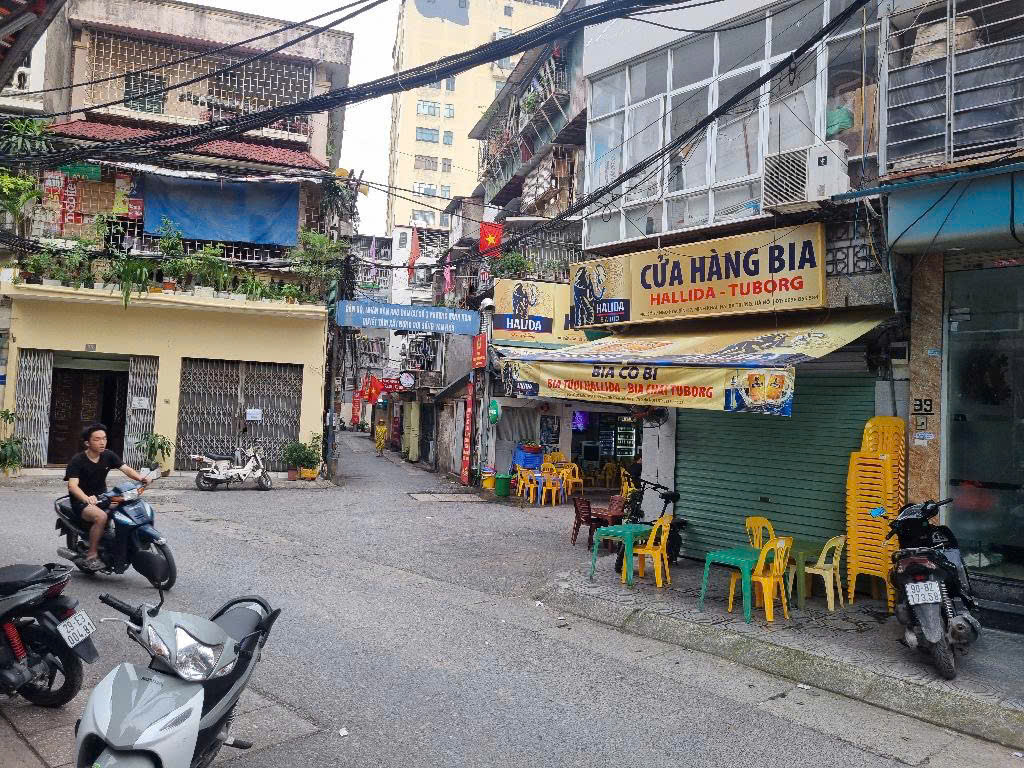 NHÀ MẶT ĐƯỜNG 3 BƯỚC RA TRỤC CHÍNH MINH KHAI