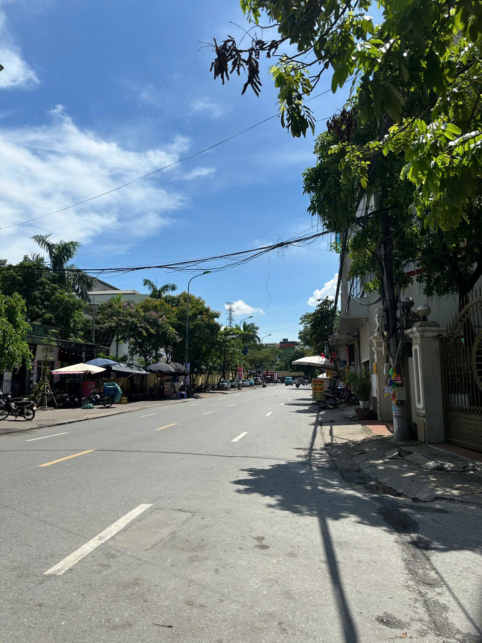 bán nhà mới xây đức diễn 5 tầng 34m2 ô tô vào nhà nhỉnh 6 tỷ