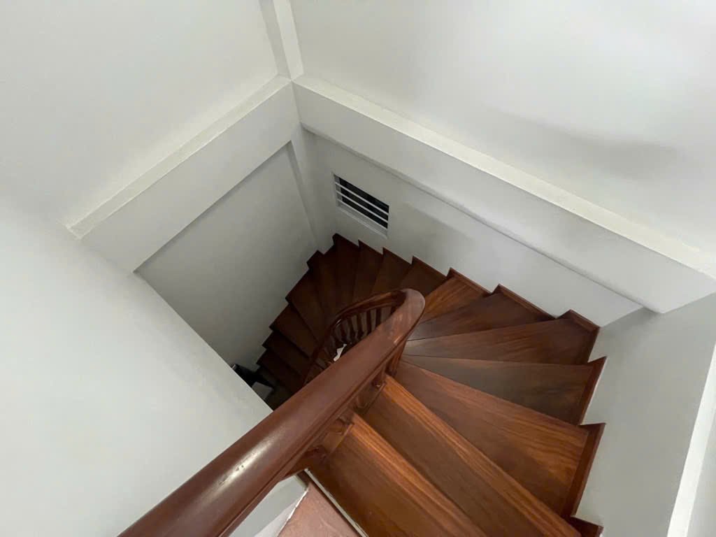 Bán nhà mới xây phố đức diễn 49m2 6 tầng 8 ngủ giá nhỉnh 8 tỷ