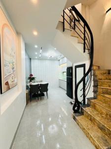 Bán nhà mới xây cầu diễn 34m2 5 tầng ô tô đỗ cửa nhỉnh 6 tỷ