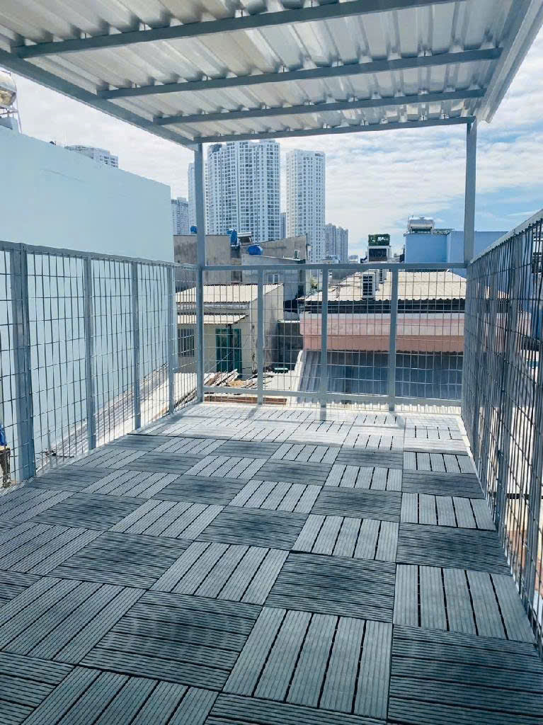 Bán Nhà Quận 7, Hẻm Thông Ô TÔ 4 chổ , 3 Tầng , 2PN 2WC ,Gần HimLam , Nhỉnh 2.x tỷ nhỏ