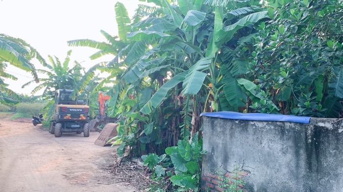 NHÀ ĐẤT THẠCH BÀN - LONG BIÊN MỚI XÂY CẦN BÁN