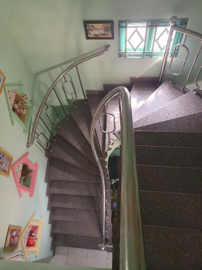 XE HƠI VÀO TẬN NHÀ, RA MẶT TIỀN ĐƯỜNG SỐ 8 LINH XUÂN, THỦ ĐỨC, CẠNH LÀNG ĐH, 90M2, 3 TẦNG, GIÁ CHỈ 6.9 TỶ