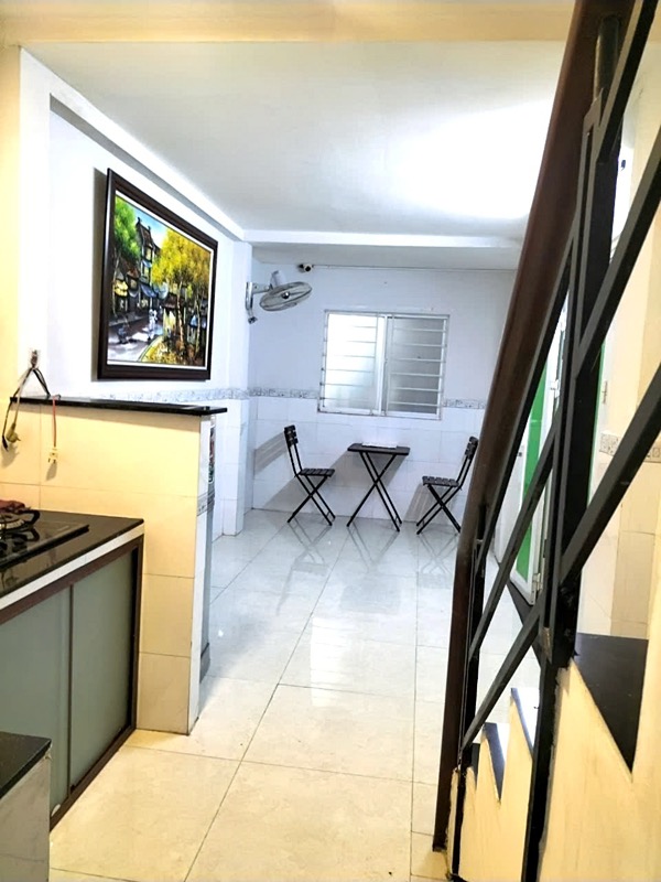 NHÀ P10 - QUẬN 10 - NHỈNH 2 TỶ