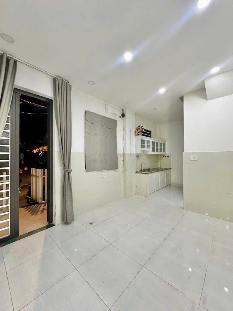 ĐẤT MẶT TIỀN ĐẸP – NỞ HẬU PHONG THỦY – GẦN QUỐC LỘ 1K – GIÁ CHƯA TỚI 4 TỶ