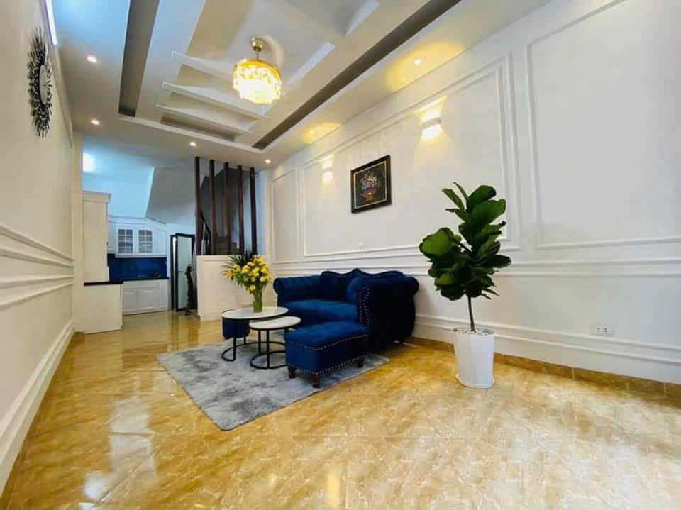 VƯƠNG THỪA VŨ THANH XUÂN 5 TẦNG 3 NGỦ ĐỦ CÔNG NĂNG - NHIỀU . NHƯNG KHÁ NÔNG Ô TÔ 50 MÉT