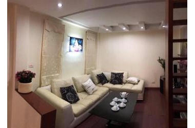 Bán nhà Phố Giáp Nhất Thanh Xuân-43m*5T-lô góc 2thoáng-full nội thất-trước nhà Gần 4m