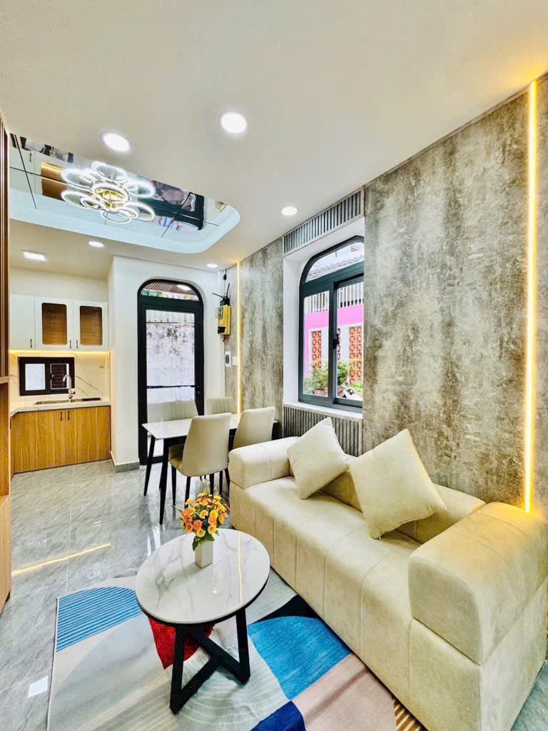 Bán nhà đẹp mới xây BTCT, hẻm 3M đường Bùi Đình Tuý