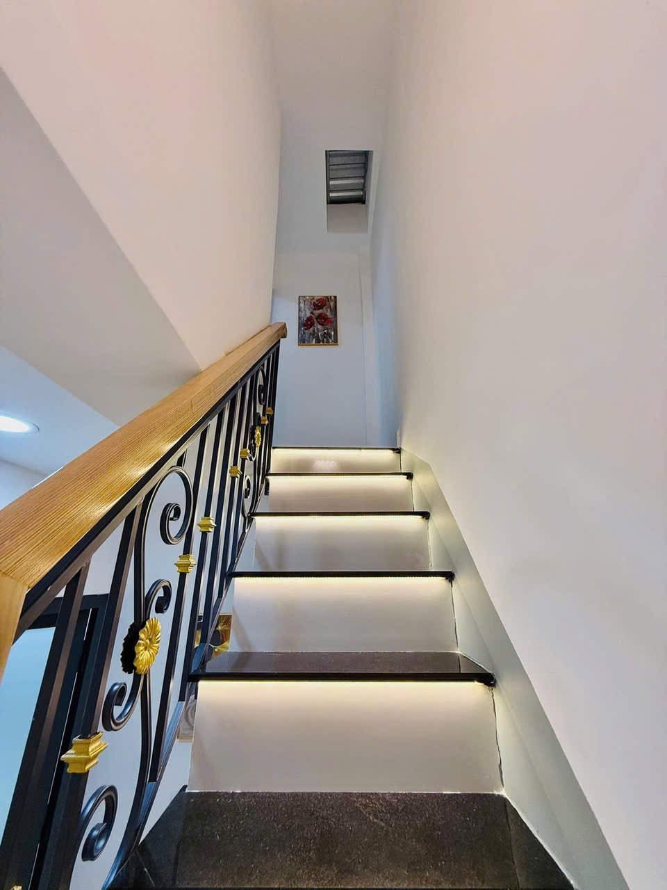 bán nhà 5 tỷ - sổ hồng riêng- WWQTRQQFA