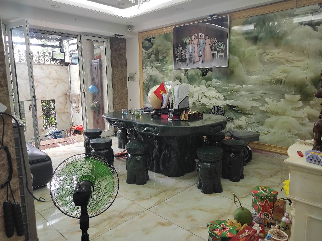 Quận 7 bán biệt thự 5 tầng, có hầm ô tô, khu Vip Quận 7