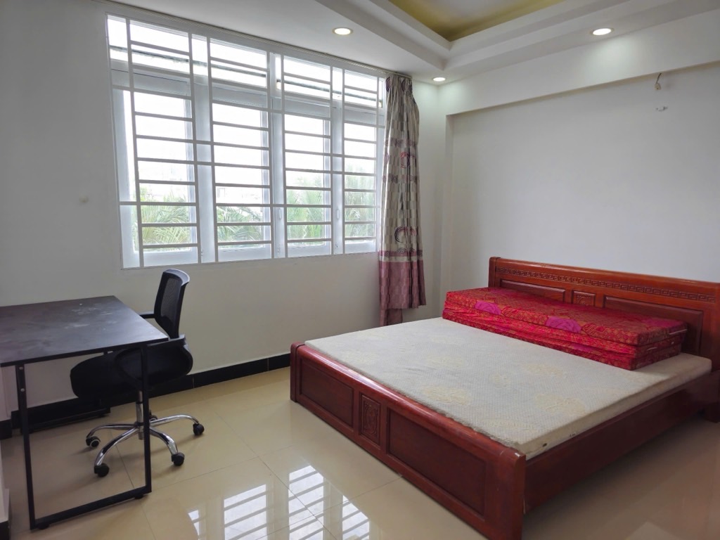 Quận 7 bán 8 chdv cho thuê 30tr/tháng, hẻm thông, gần Lotte, TDTU, Rmit nhỉnh 6 tỷ