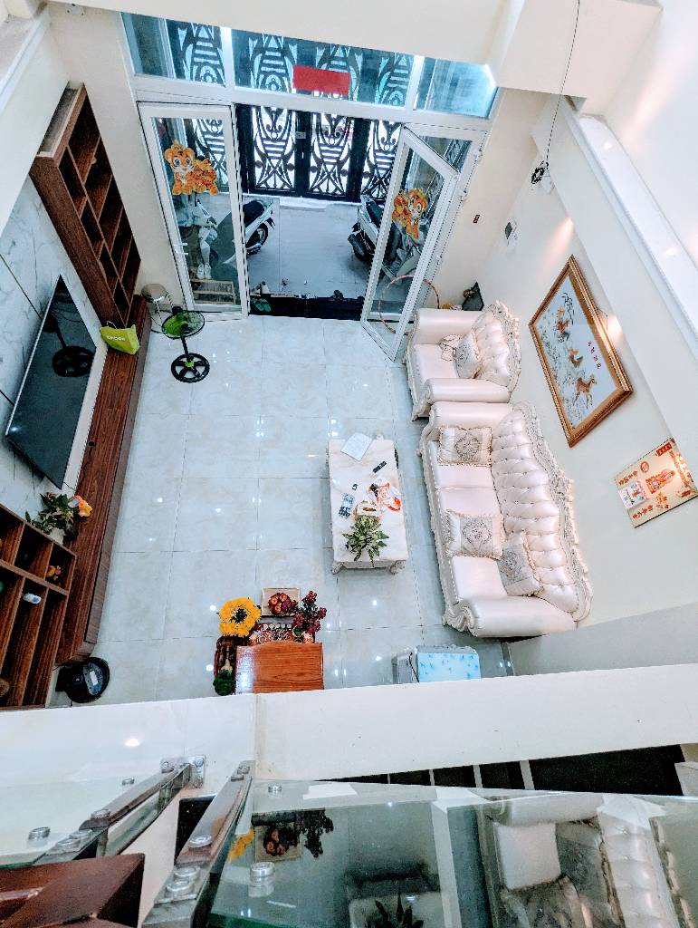 Quận 7 bán nhà kế Phú Mỹ Hưng, hẻm xe hơi tới, sổ hồng, gần 80m2, nhỉnh 7 tỷ