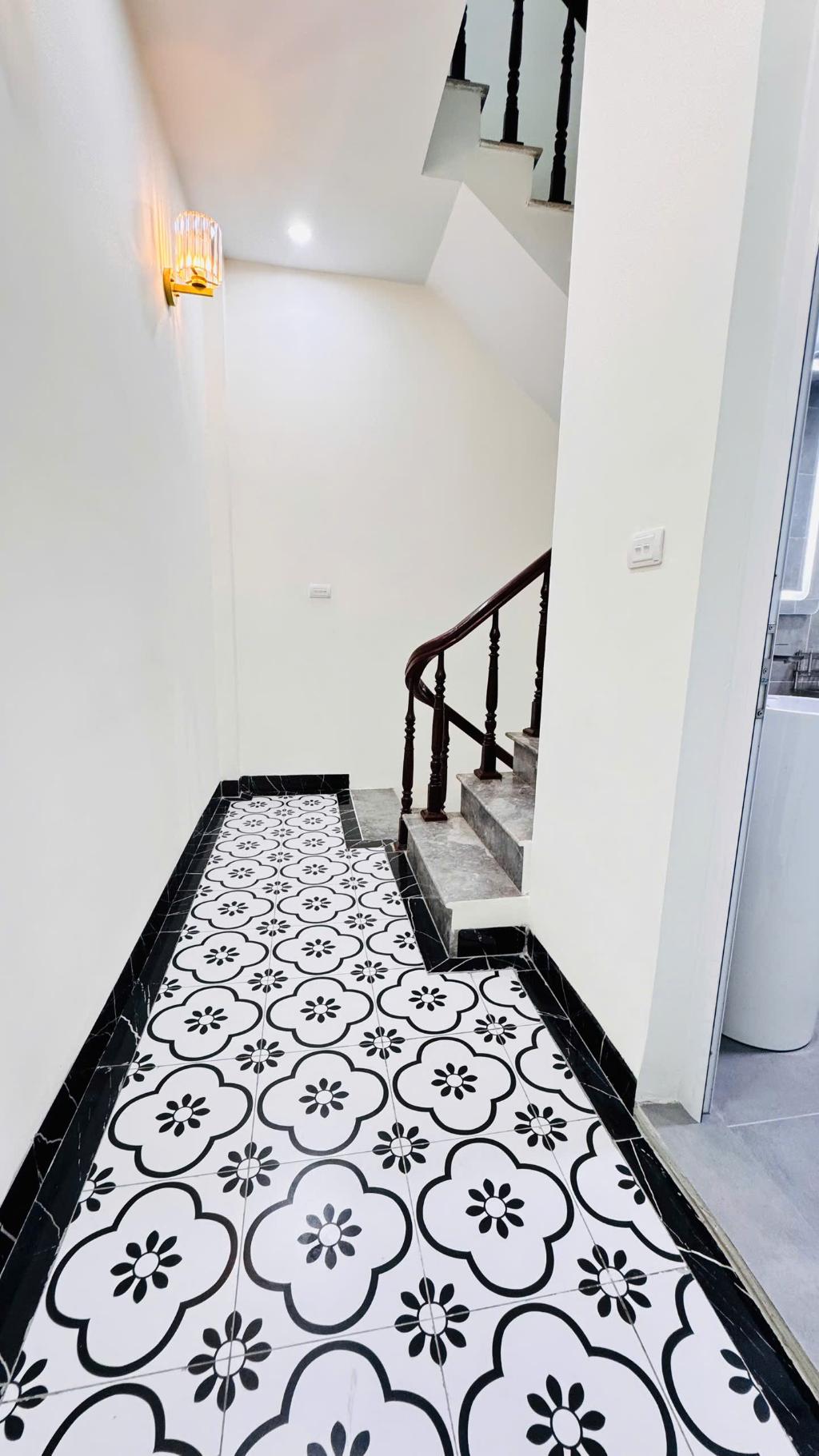 Bán nhà phố Đa Phúc – Sóc Sơn 40 m2 4 tầng gần ô tô, chủ để toàn bộ nội thất tiền tỷ