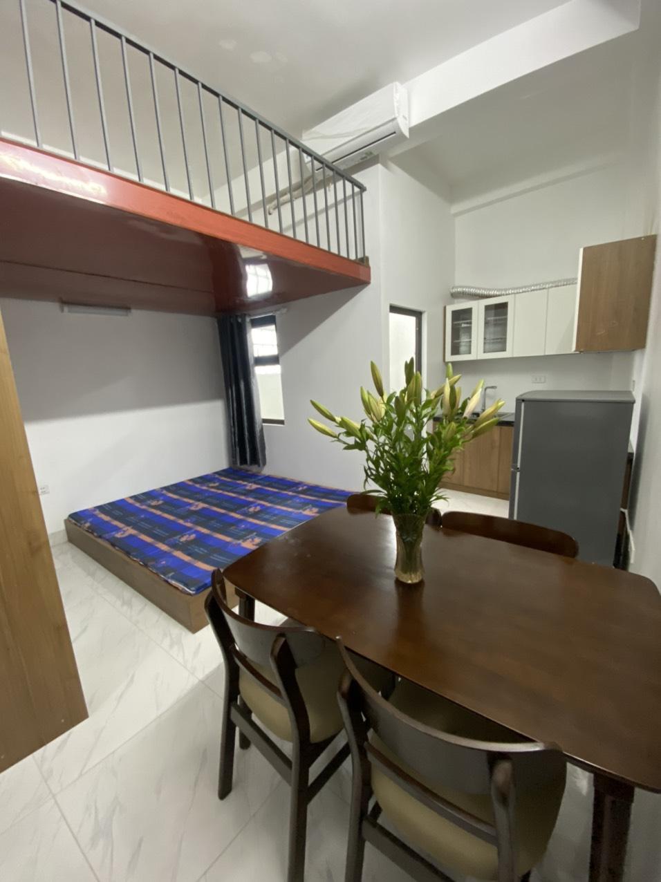 Bán nhà Núi Đôi – Sóc Sơn 35 m2 5 tầng MT 4 m gần phố ngõ thông còn mới về ở ngay