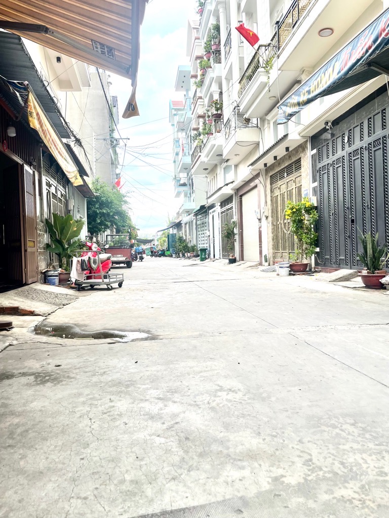 Nhà 2/ Bùi Văn Ngữ, Diện tích 75m2, 1 trệt 2 lầu, Hẻm Xe Hơi Giá 5 tỷ