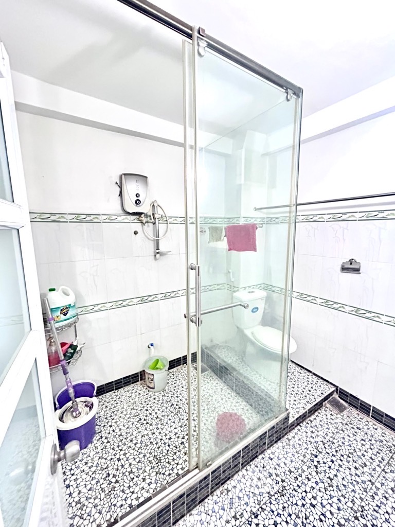 Nhà 2/ Bùi Văn Ngữ, Diện tích 75m2, 1 trệt 2 lầu, Hẻm Xe Hơi Giá 5 tỷ