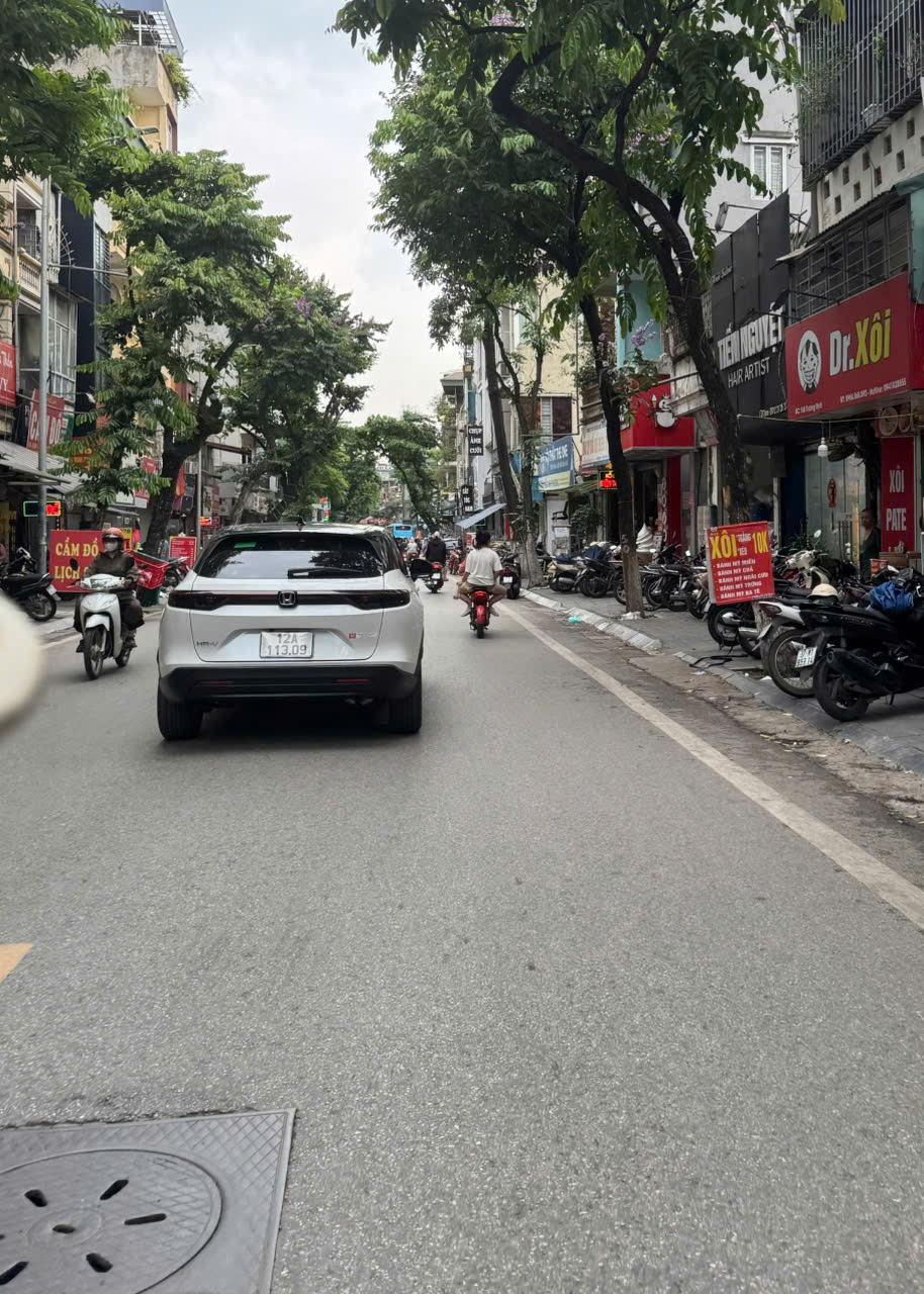 BÁN NHÀ TRƯƠNG ĐỊNH_MẶT TIỀN SIÊU TO, MỘT KHO TIỆN ÍCH _9,5 TỶ