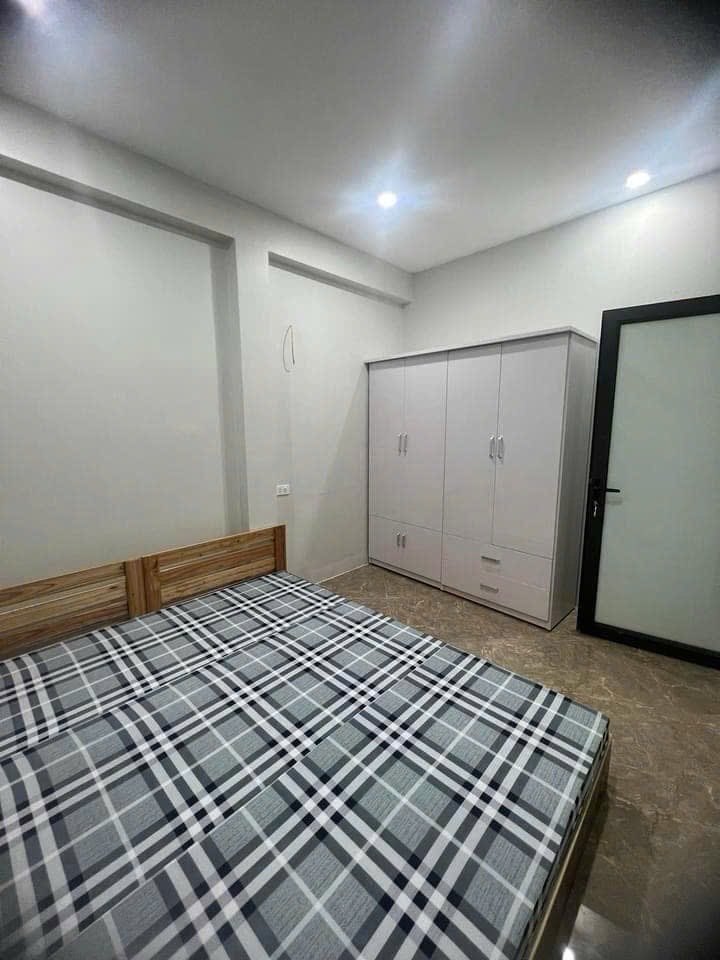 BÁN NHÀ TÂN MAI - LÔ GÓC, Ô TÔ TRÁNH, KINH DOANH, Ô TÔ VÀO NHÀ, 5 TẦNG Ở NGAY