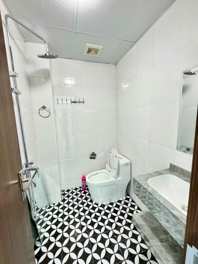 HH4 LINH ĐÀM BÁN CĂN HỘ 2 NGỦ - VỊ TRÍ ĐẸP - TRUNG TÂM - TẶNG FULL NỘI THẤT