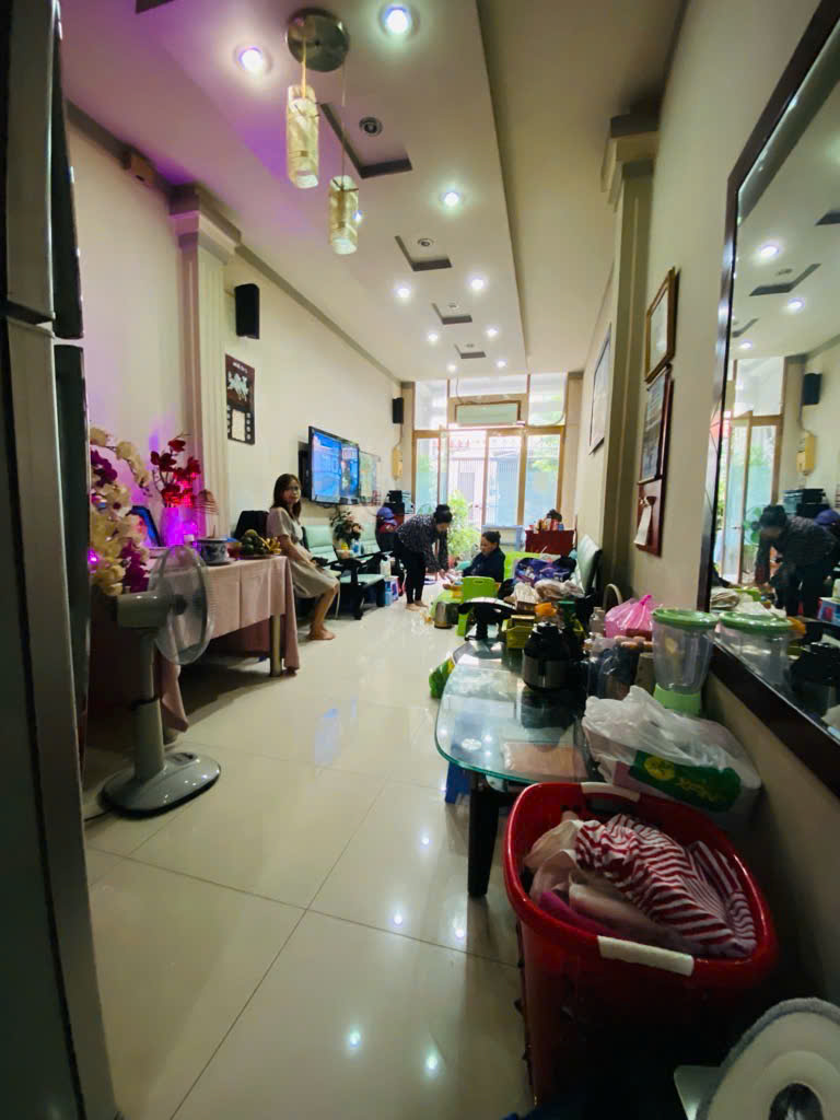 Nhà bán Tô Hiến Thành, Quận 10, 40m2, 4 tầng BTCT, hẻm thông xe hơi, 7.x tỷ