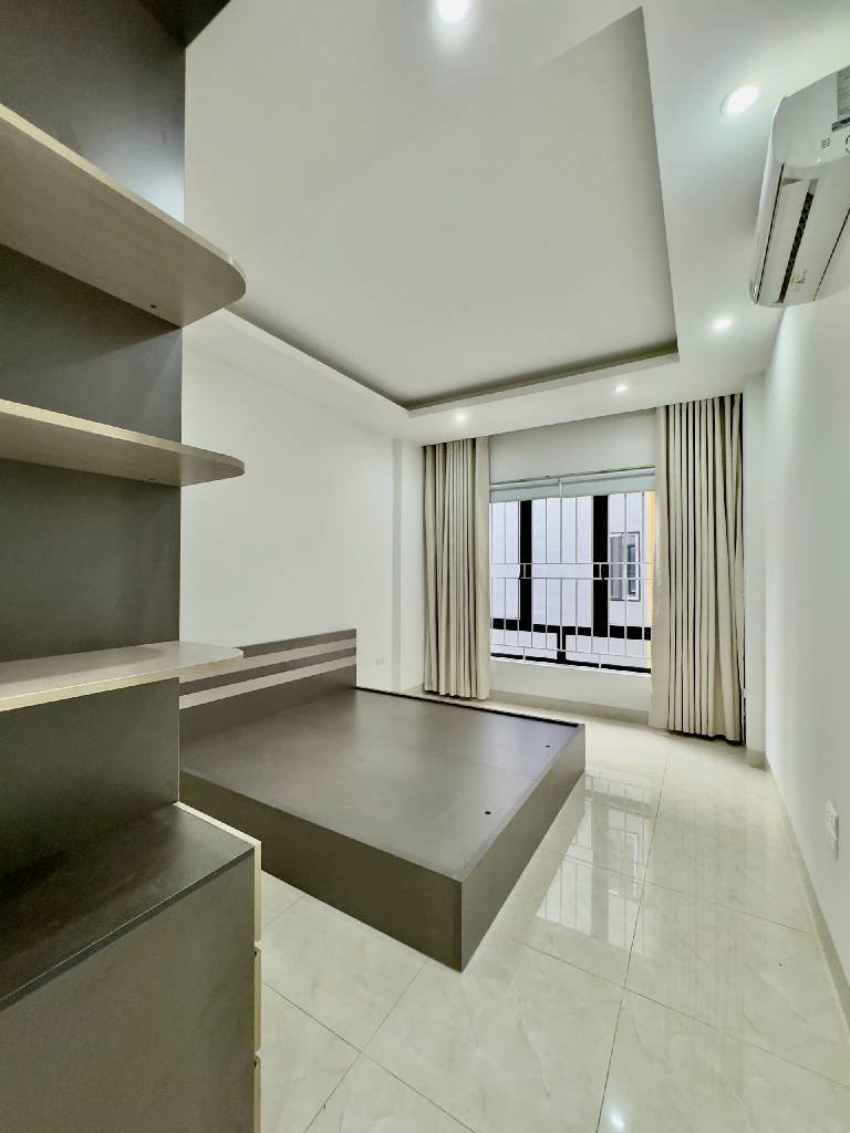 NAM DƯ DÂN XÂY Ở - FULL NỘI THẤT - Ô TÔ TRÁNH 20M - THOÁNG SÁNG 2 MẶT - SÂN RỘNG  TRƯỚC NHÀ ,NHỈNH 6 TỶ.