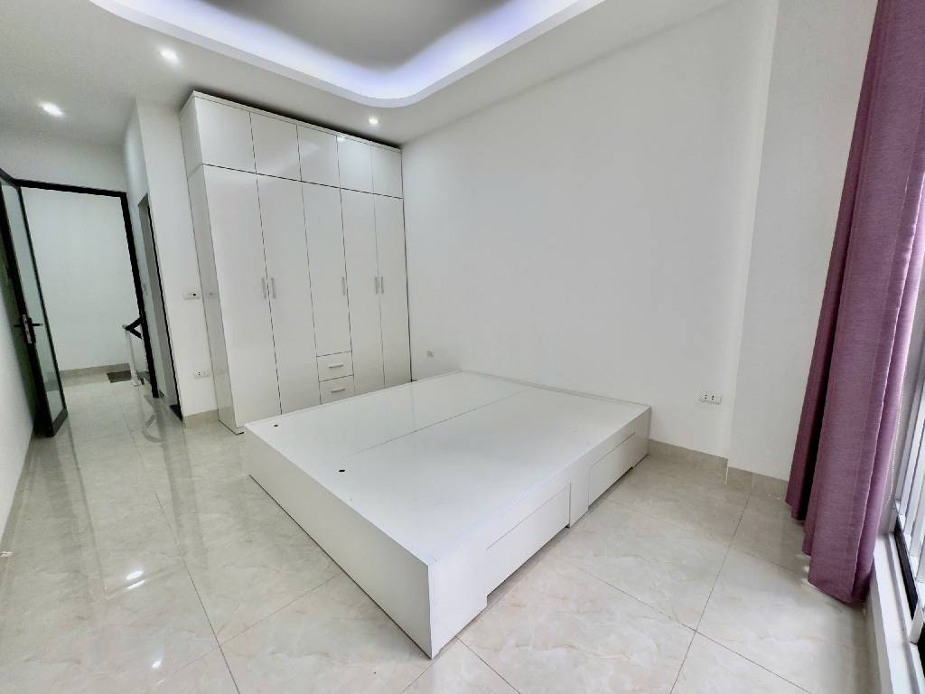 NAM DƯ DÂN XÂY Ở - FULL NỘI THẤT - Ô TÔ TRÁNH 20M - THOÁNG SÁNG 2 MẶT - SÂN RỘNG  TRƯỚC NHÀ ,NHỈNH 6 TỶ.