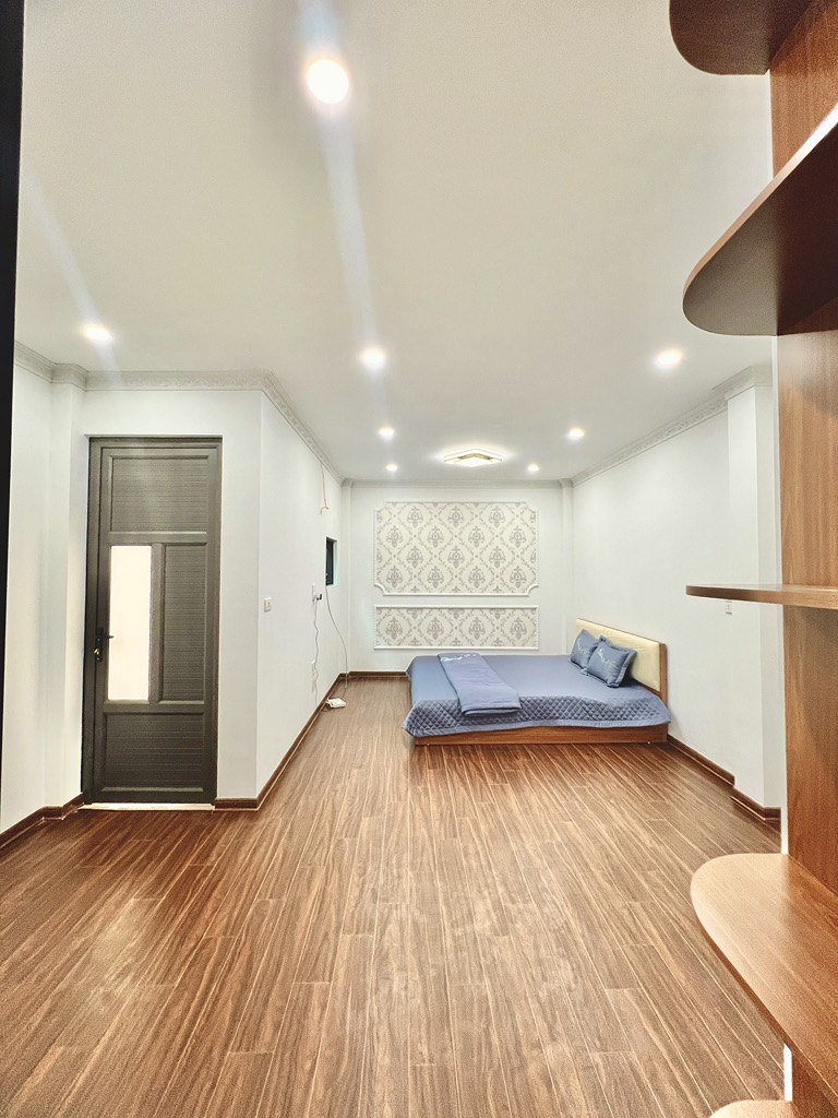 Thanh Lân,Ngũ Nhạc,Nam Dư,48 m×5 tầng ,tặng full nội thất,gần ô tô, nhỉnh 6 tỷ.