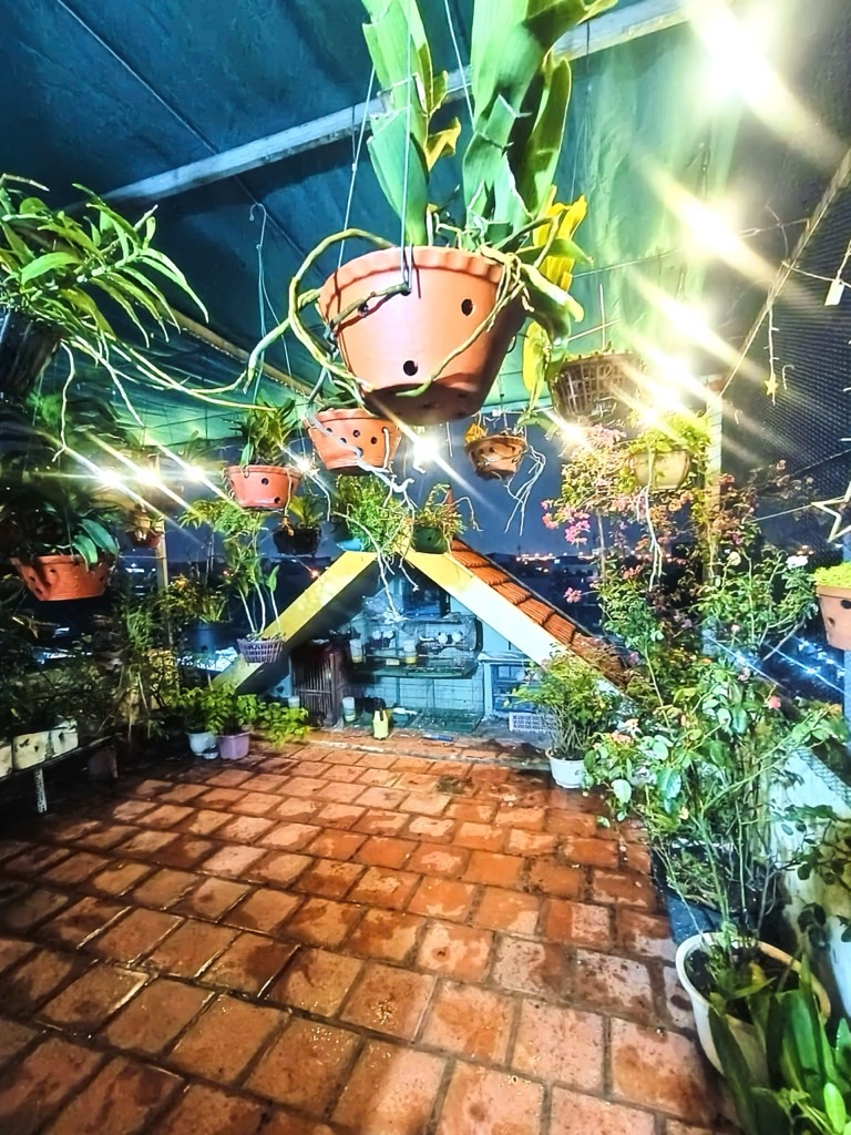 60m 5 tầng hơn 11 tỷ,nhà đẹp Thanh Lân,ô tô đỗ sát nhà,ngõ thông,tiện ích đầy đủ,yên tĩnh.