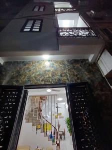 NHÀ DÂN XÂY - SỔ NỞ HẬU -  GẦN MẶT PHỐ Ô TÔ TRÁNH - THOÁNG SÁNG - 35,4/38M 4 TẦNG NHỈNH 6 TỶ.  