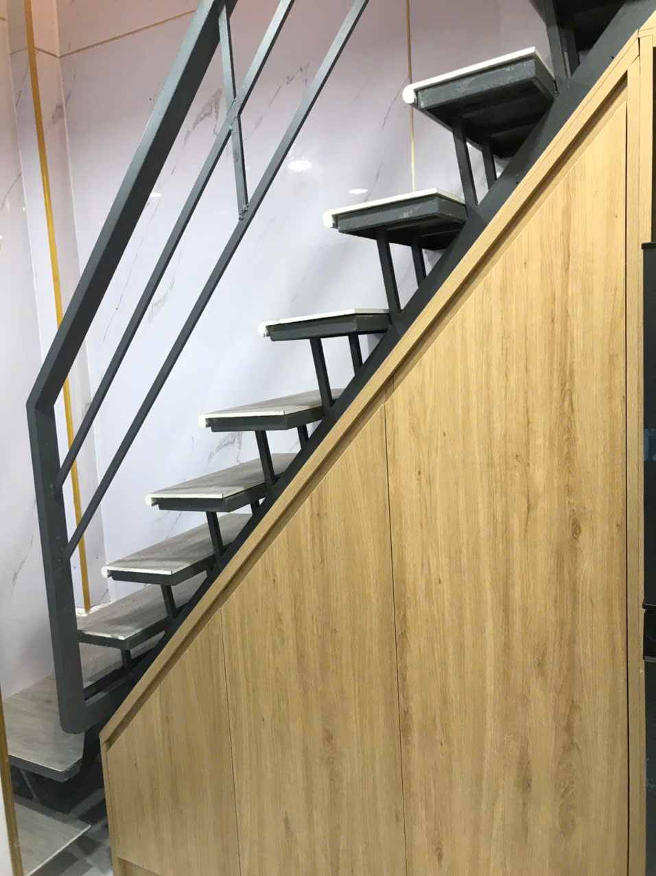 Bán nhà đường Cách Mạng Tháng 8 quận 3