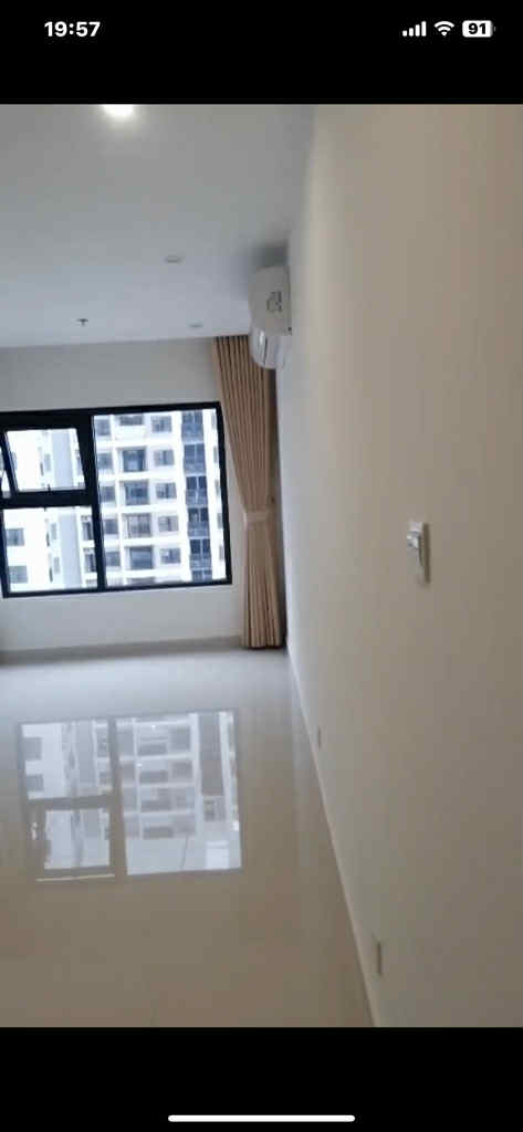 Bán nhà toà nhà S6.05 Vinhomes Grand Park Quận 9