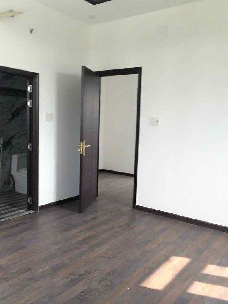 Bán nhà ở đường D2 Long Bình quận 9