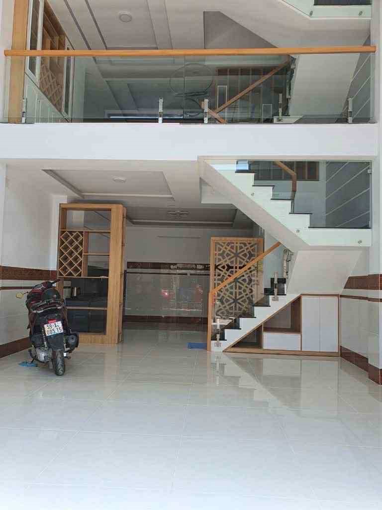 Bán nhà Võ Văn Hát phường Long Trường quận 9