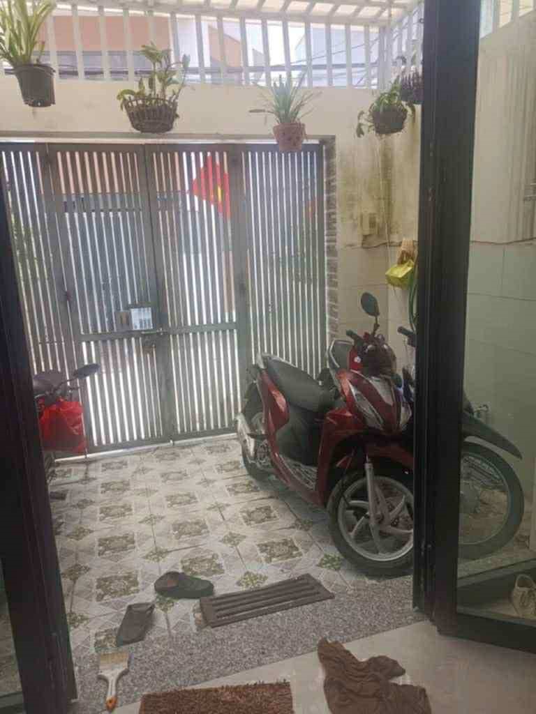 Bán nhà Võ Văn Hát phường Long Trường quận 9