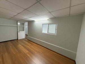 Bán nhà khu phố Bến Cát Phước Bình Quận 9