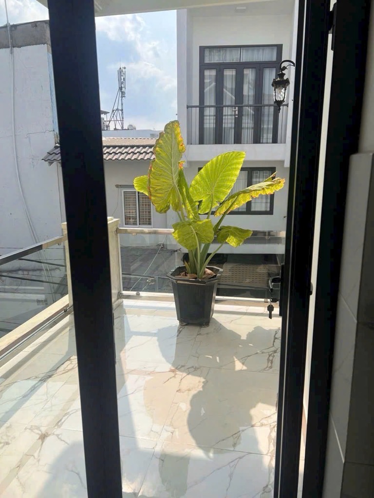 SIÊU PHẨM V.I.P KHU VỰC QUẬN 8 GẦN CHỢ VÀ GẦN CÁC TIỆN ÍCH