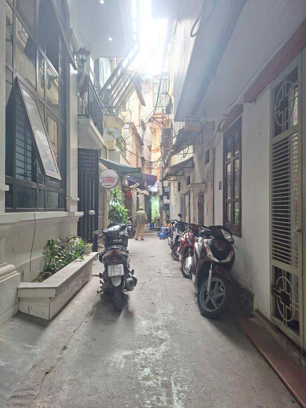 SIÊU PHẨM NHÀ TRONG NGÕ KHÂM THIÊN MẶT TIỀN KHỦNG NGÕ NÔNG BA GÁC CHỈ HƠN 10tỷ