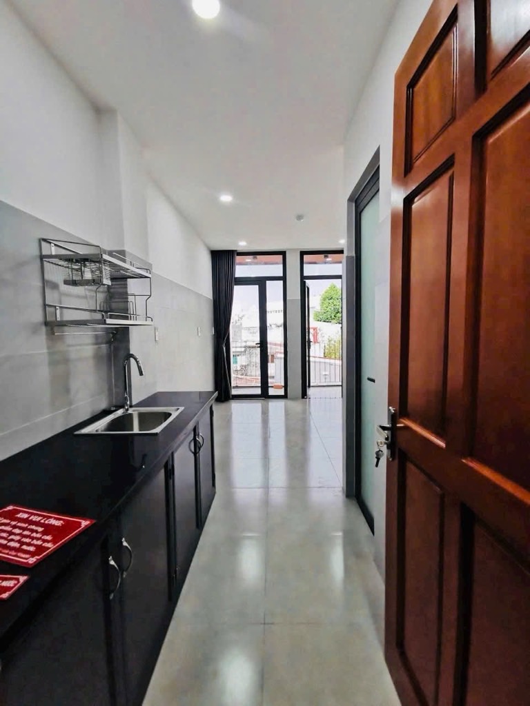 BÁN CHDV CAO CẤP 7 TẦNG 210M2 NGANG KHỦNG 8M THU NHẬP 160TR/TH NHIK 28 TỶ