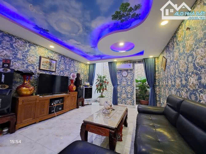 BÁN NHÀ 4 TẦNG KHU TÊN LỬA FULL NỘI THẤT 5PN 80M2 NHIK 7 TỶ