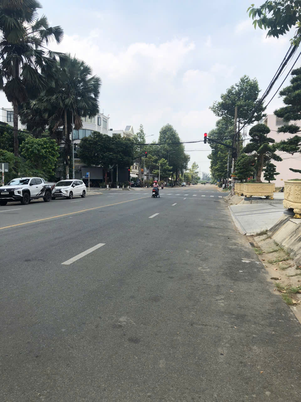 BÁN SIÊU BIỆT THỰ LÔ GÓC 4 TẦNG KHU VIP TÊN LỬA DT KHỦNG 460M2 ĐƯỜNG 16M NHIK 46 TỶ