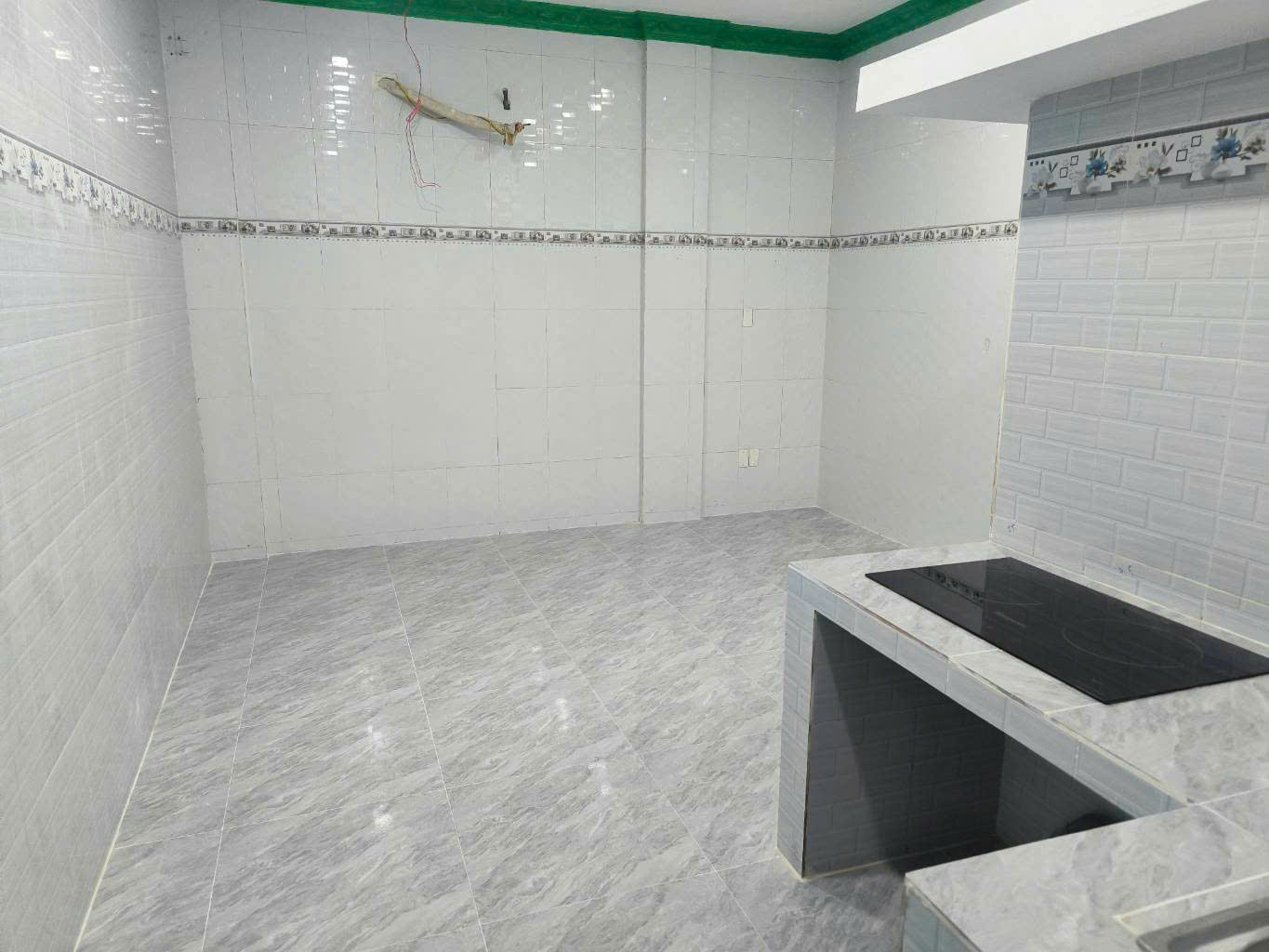 Nhà đẹp mới xây cẫn bán ngay